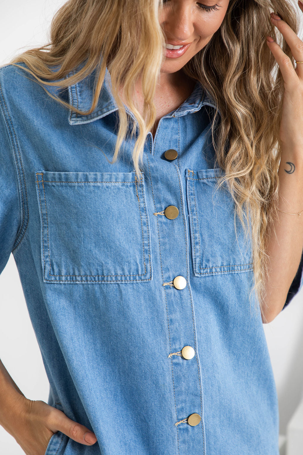 Tallow Relaxed-Fit Denim Mini Dress - Light Wash